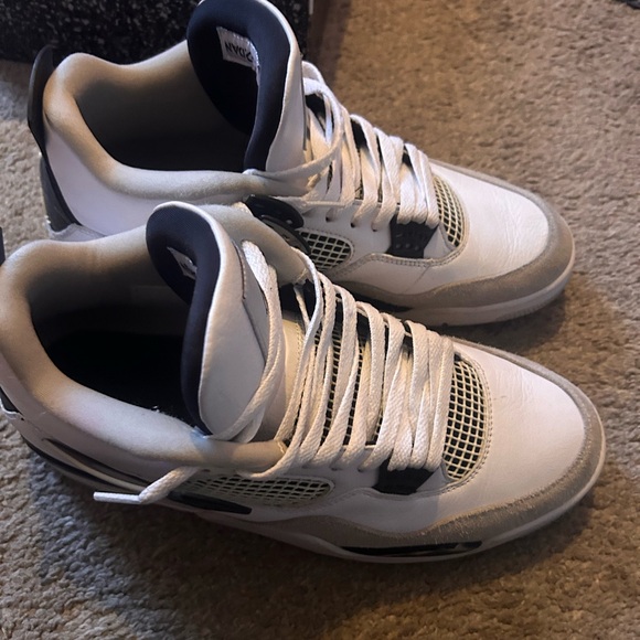 Jordan 4 military black